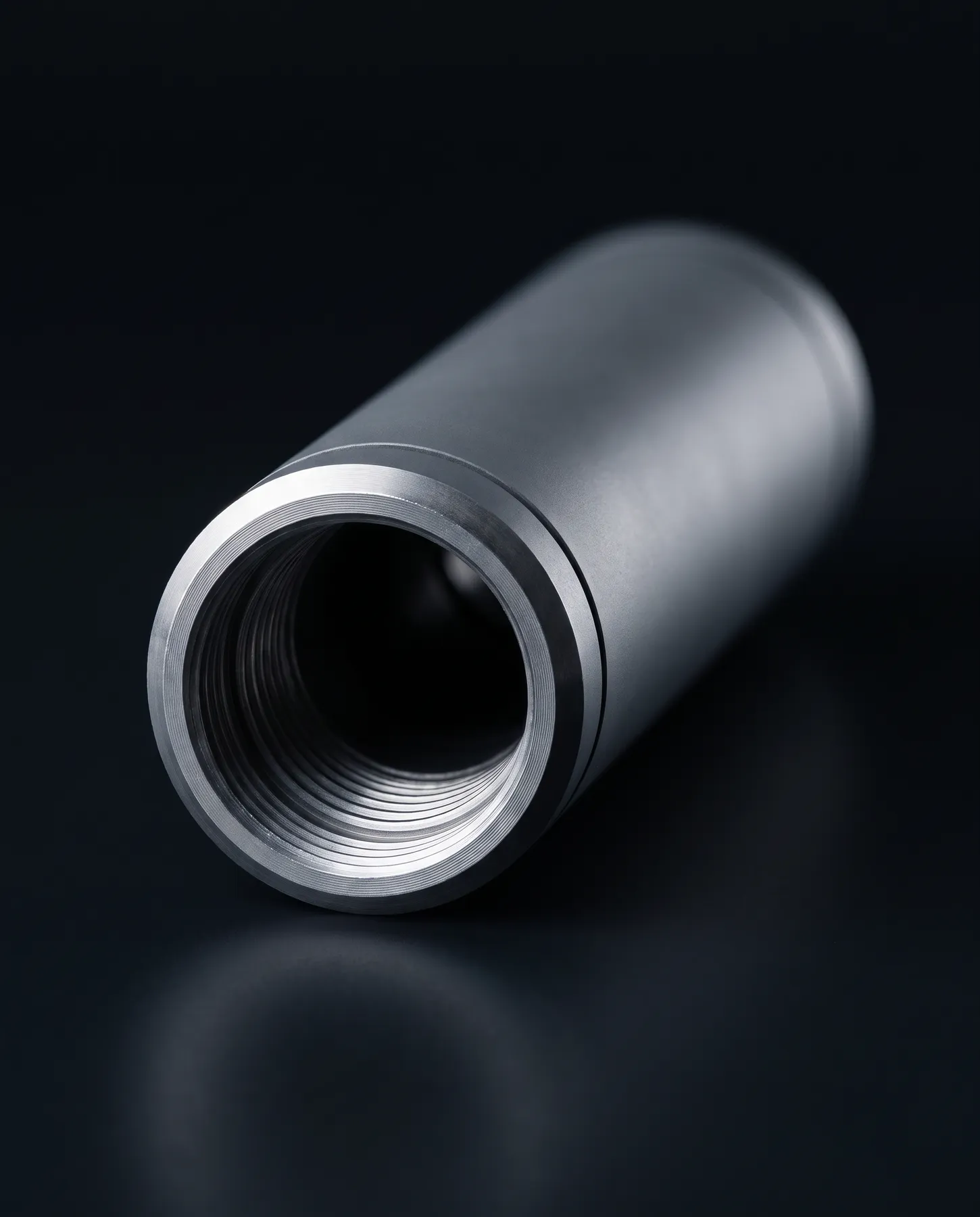 The 1-3/8x24 rear thread of Proton Safari